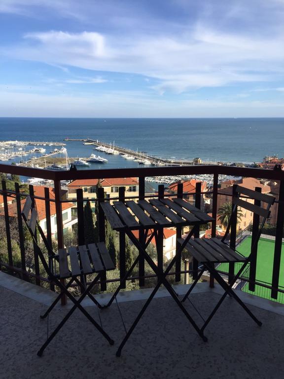Sapore Di Sale Apartment Imperia Exterior photo